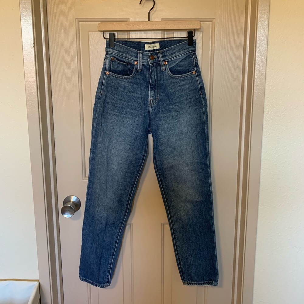 Madewell mom jean